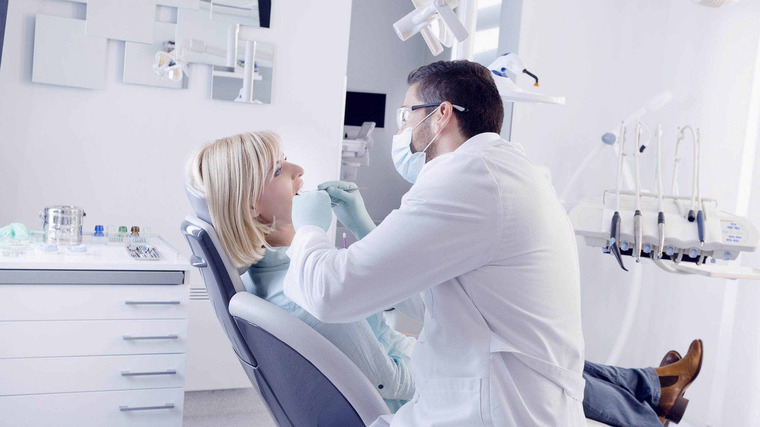 Dentist in Brooklyn, MS